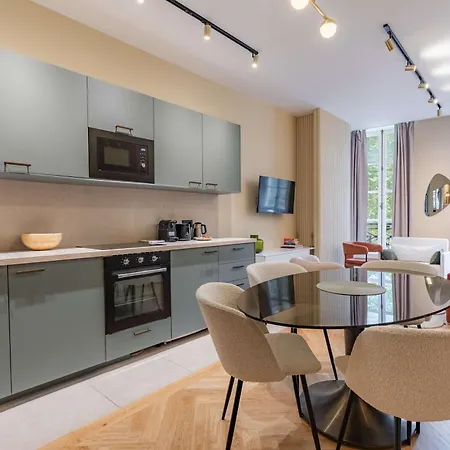 Apartment Spacious Air-conditioned In Bastille, 11th *